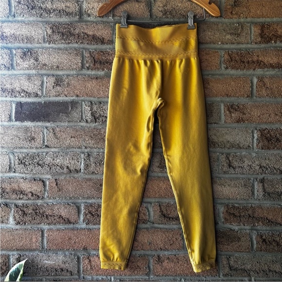 gymshark mustard legging - Picture 1 of 5